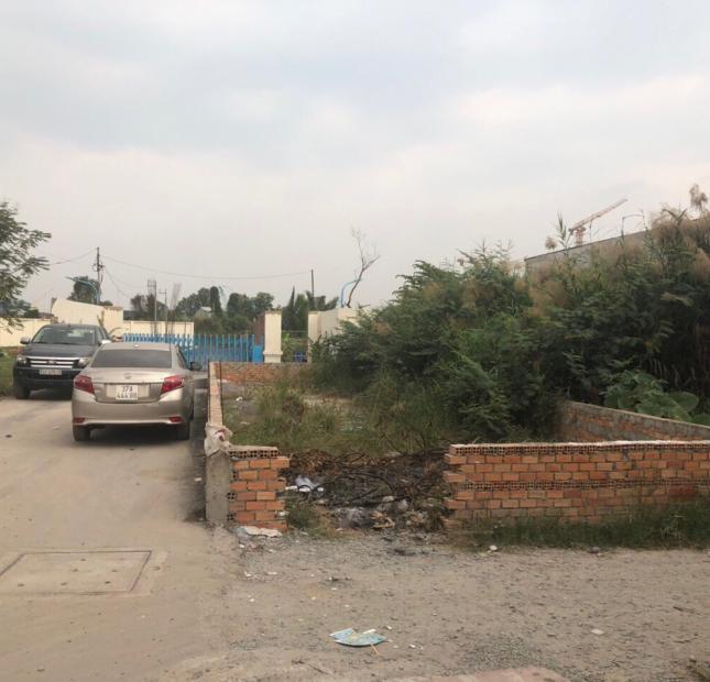 Bán lô đất hẻm xe hơi 1135 Huỳnh Tấn Phát, Quận 7, dt 6x20m. Giá 3,9 tỷ