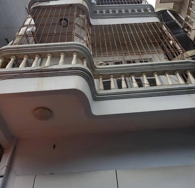 Nhà phố Hoàng Mai, oto dừng đỗ 15 m, 60mx4 tầng, cần bán gấp 3,490 tỷ