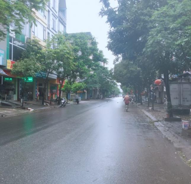 Mặt phố kinh doanh Kiến Hưng, Hà Đông, 70m2 chỉ hơn 90 triệu/m2, quá hiếm.