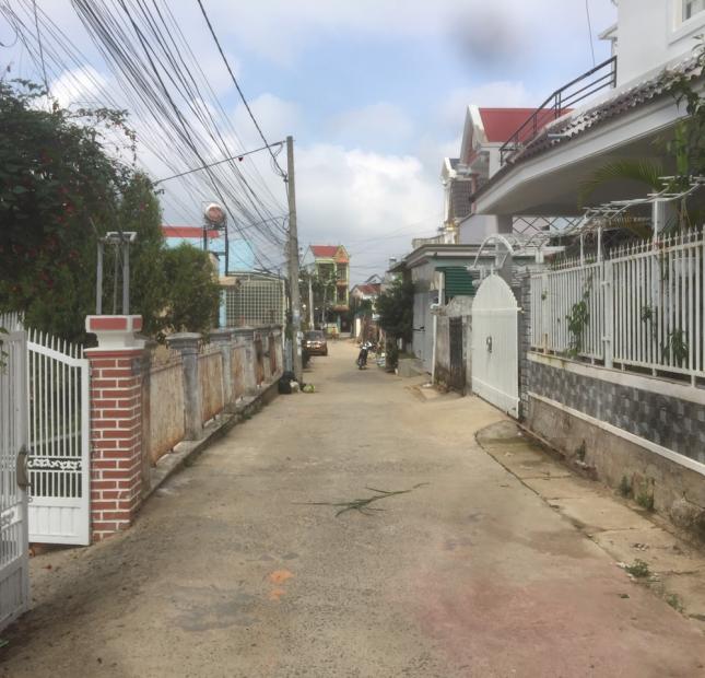 Bán đất đường ô tô Mê Linh, P9, Đà Lạt giá 3,35 tỷ 