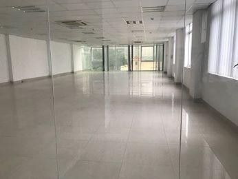 Cho thuê sàn thương mại, văn phòng 240m2 hoàn thiện tại quận Thanh Xuân, Hà Nội. 