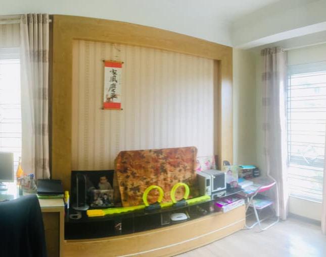    Phố Thanh Nhàn, kinh doanh, ô tô 7 chỗ vào nhà 6 tỷ 5