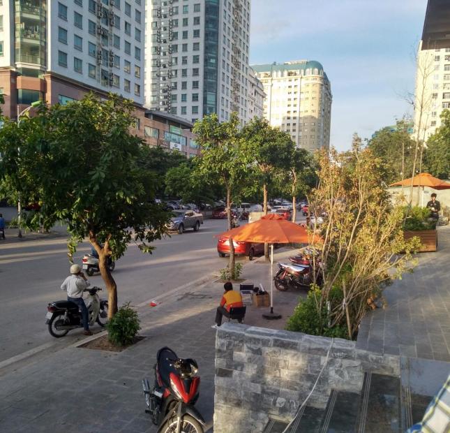 Cho thuê sàn thương mại tầng 1 lô góc mặt mặt phố Nguyễn Tuân và Nguyễn Huy Tưởng-Thanh xuân. DT 100m2, mặt tiền 12m
