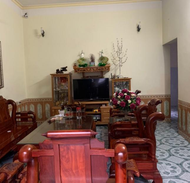 Cần bán gấp nhà mặt tiền- thị trấn Hùng Sơn- Lâm Thao- Phú Thọ