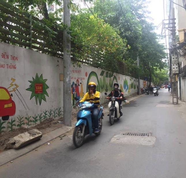 Bán nhà mặt phố Cự Lộc, Thanh Xuân 45m2  3T  4.5MT  6.4 tỷ. LH:0363755189