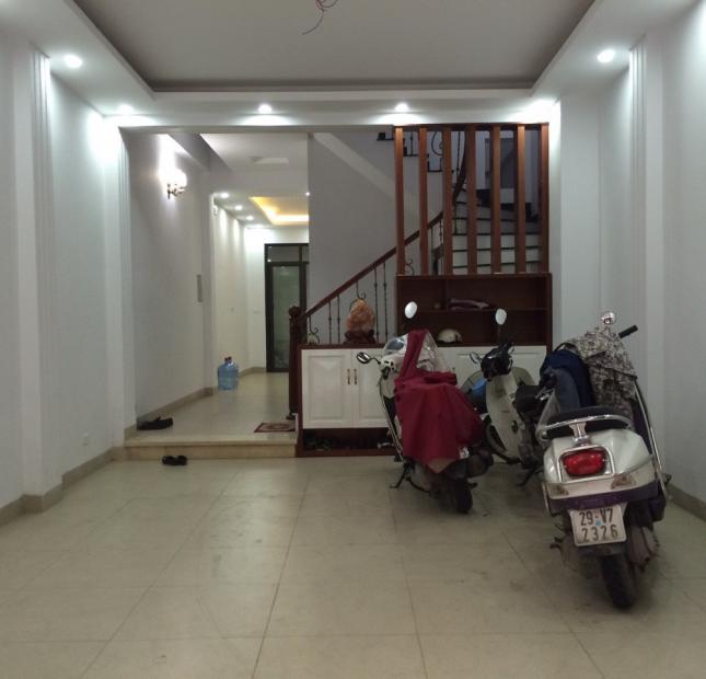 Cho thuê mặt bằng kinh doanh,văn phòng tại tầng 1 ngõ 155 Nguyễn Khang,Cầu Giấy,Hà Nội