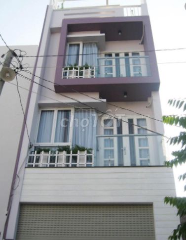 Bán gấp nhà HXH cách MT 10m Phan Văn Trị quận 5