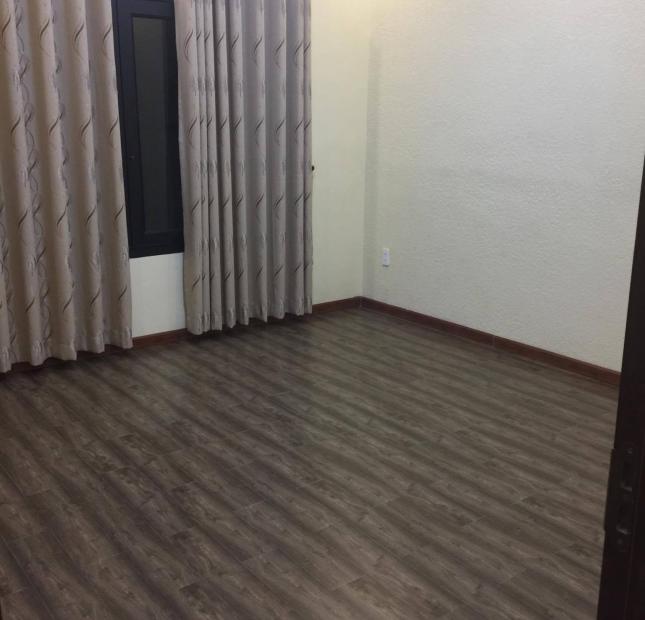 Cần bán nhà Mới 100% 4 tầng, góc 2MT hẻm 5m đường Cao Đạt, , Quận 5, giá 5 tỷ ..