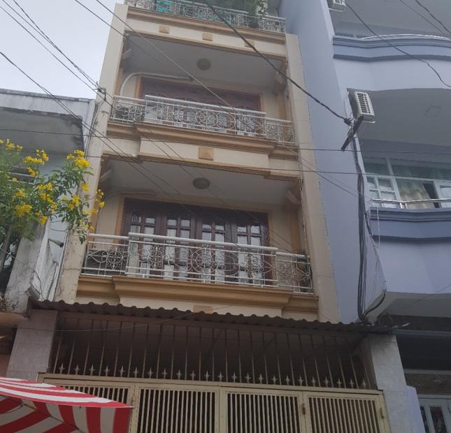 Bán nhà 2 mặt tiền đường lớn Nguyễn Trãi, P. 11, Q. 5 DT: 3.8x17m giá 240tr/m2