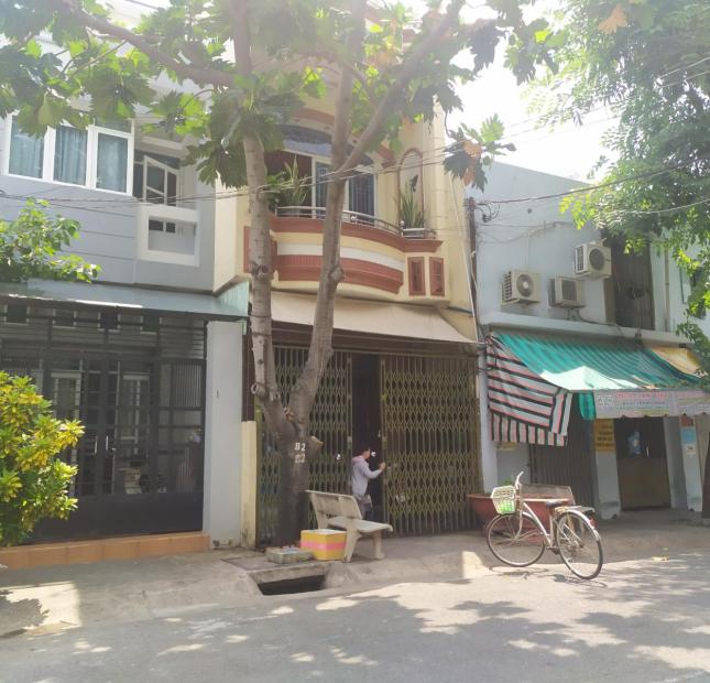 Bán nhà đường Lê Cao Lãng, 12m sạch đẹp, 6.7x8.5, Nhà cấp 4, giá 5.5 tỷ