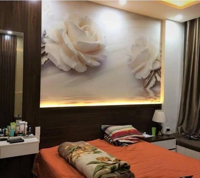 Bán nhà Nguyên Hồng 130m2 mt 15m 3 thoáng, ô tô bàn cờ, nhỉnh 20 tỷ LH 0983458219