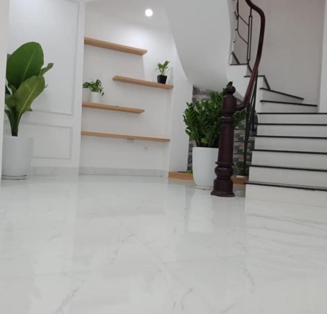 Chính Chủ Cần Bán Nhà Lô Góc Bùi Xương Trạch – Thanh Xuân 45m2 x5 Tầng Giá 3,6 tỷ Có TL 