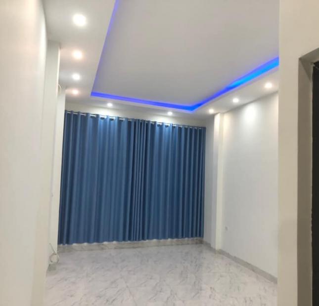 Nhà Đẹp :Lô Góc Ô Tô Phố Nguyễn Tuân – Thanh Xuân 42m2 x5 tầng Giá 3,8 tỷ Có TL