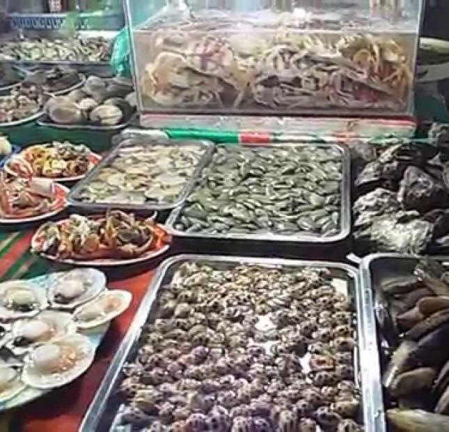 Cho thuê gấp quán hải sản đường Trần Phú, đang kinh doanh hoạt động