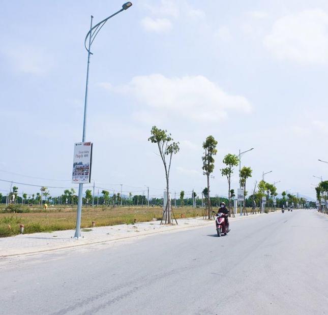 Bán đất nền chính chủ ở mặt tiền trục đường Nguyễn Công Phương