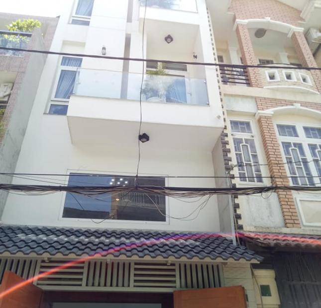 HOT BÁN NHÀ ĐƯỜNG TRẦN QUỐC TOẢN, QUẬN 3, TP. HCM, DT: 42.5M2