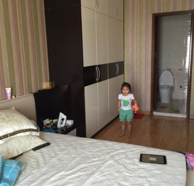 Cho thuê gấp căn hộ chung cư Hei Tower Thanh Xuân - 3 phòng ngủ, đầy đủ tiện nghi, vào luôn. LH: 0942487075