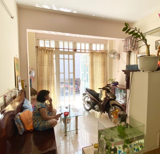 Bán nhà 2.9 tỷ,4x10m 1 tấm hẻm 4m đường chiến lược, phường bình trị đông