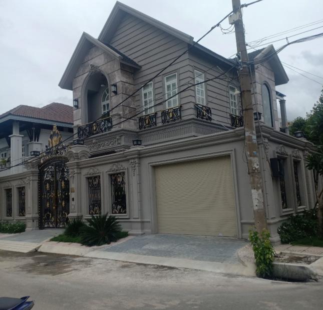 Bán biệt thự 32 tỷ 17x17m 1 lầu 2 mặt hẻm 10m Đường số 18, phường hiệp bình chánh