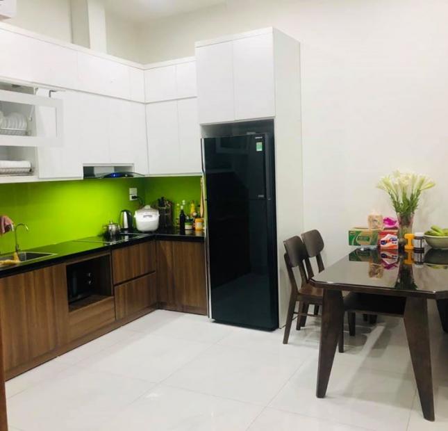 Siêu Hot : Phố Giáp Bát Hoàng Mai Lô Góc Ô tô 45m2 5 tầng giá 3,8 tỷ. có TL