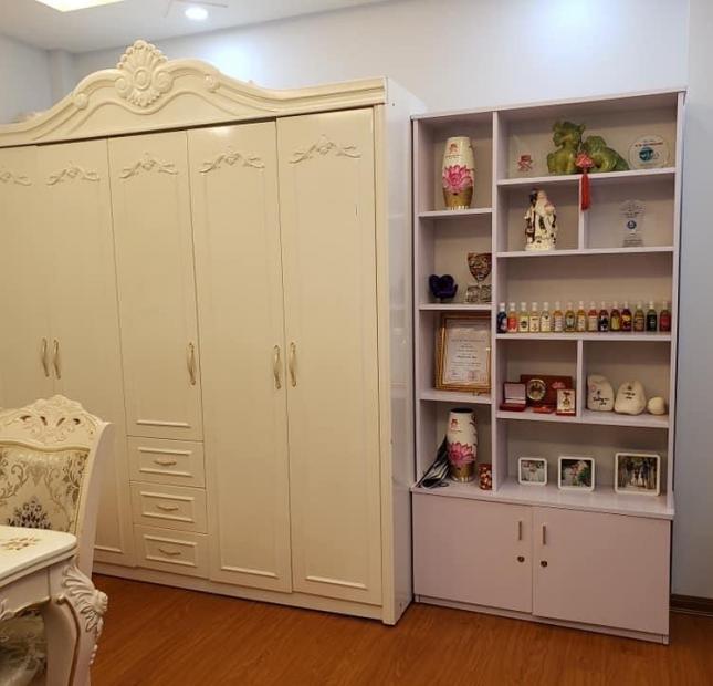 Nhà đẹp Bạch Mai. Phân lô. Tặng toàn bộ nội thất nhập khẩu. 5 Tầng 3.7 tỷ