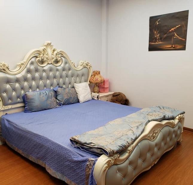 Nhà đẹp Bạch Mai. Phân lô. Tặng toàn bộ nội thất nhập khẩu. 5 Tầng 3.7 tỷ