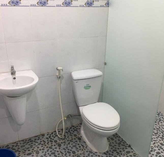 Căn Hộ mới bàn giao, CC Đại Thành, Đường Trịnh Đình Trọng, Tân Phú,   82m2  giá 7.5 Tr/tháng