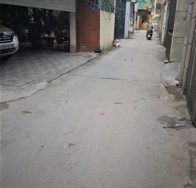 Chia lô, ngõ thông ô tô vào nhà dt 125m Bồ Đề, Long Biên