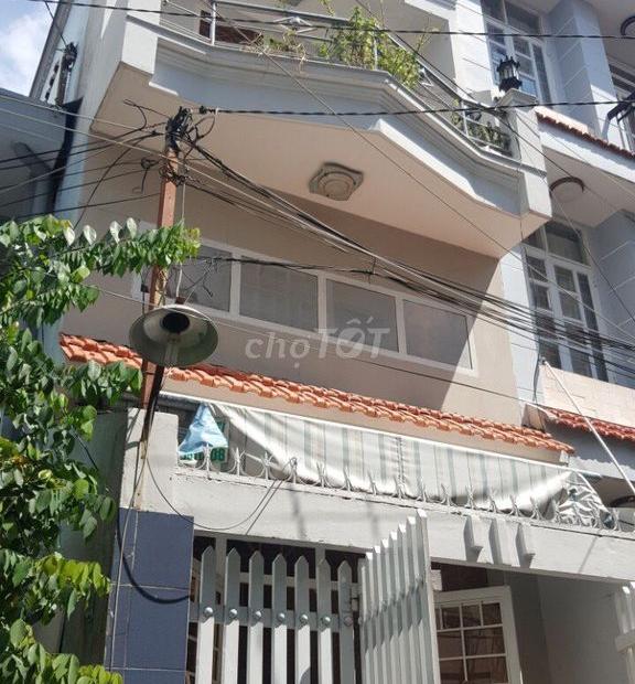 Bán gấp nhà hẻm Nguyễn Trãi dt 4.2*17m giá đầu tư