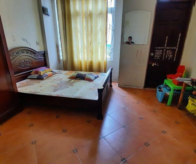        Kim Ngưu, vài bước ra Phố 50m2 x 4 tầng nhỉnh 3 tỷ