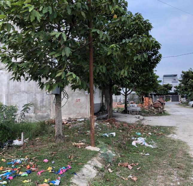 Bán đất gần ngã tư Bình Phước, KDC Vĩnh Phú 2, DT 150m2 (6 x 25) giá 2,2 tỷ