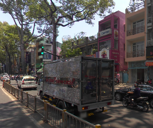 Nhà cho thuê thuận tiện kinh doanh Anh Ngữ, Spa, Nails, Văn Phòng, Cà phê ngay mặt tiền Nguyễn Tri Phương Q10, có vỉa hè