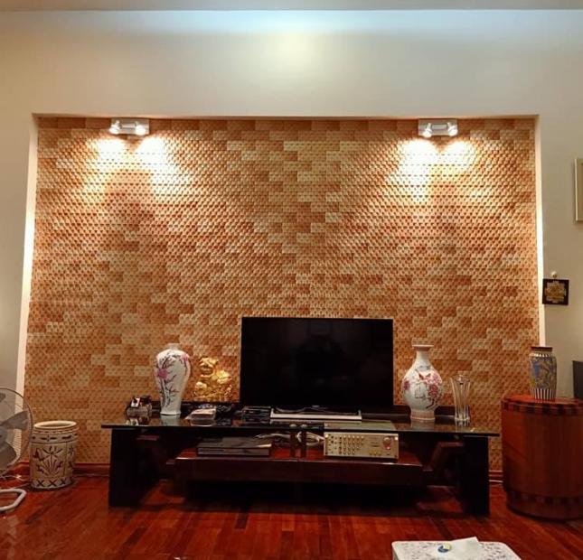 Ở Là Thích: Phố Chùa Bộc – Đống Đa , Lô Góc Tặng Nội Thất Sịn 40m2 Giá 3,6 tỷ. Có TL 