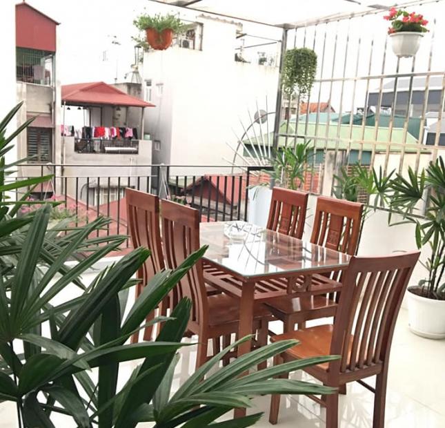 Cần bán nhà gấp Hoàng Hoa Thám 70m2 mt 4,2m 6 tầng giá 13,6 tỷ