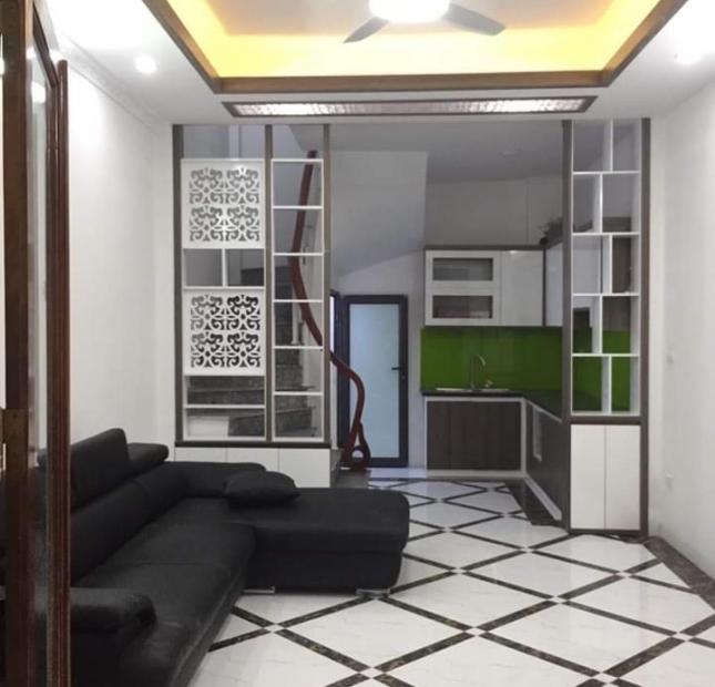Bán nhà Minh Khai - Hai Bà Trưng. Nhà mới 5 tầng 35m 3,1 tỷ.