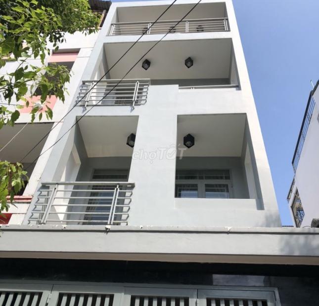 Bán nhà hẻm 7m sát bên quận 1 giá chỉ 6 tỷ