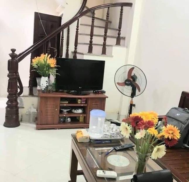 Chỉ 3.5 tỷ nhà Trường Chinh 45m2 4T ô tô ở ngay 098.345.8219