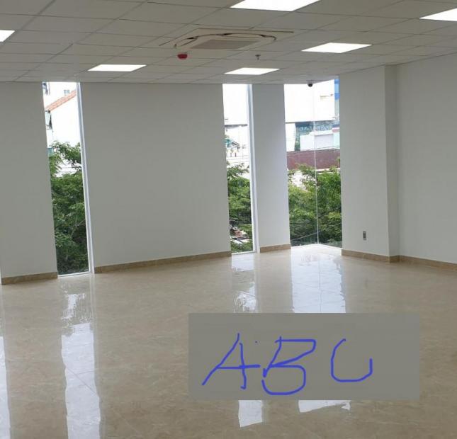Văn phòng đẹp cho thuê 40m2 chỉ với 7,3 tr/tháng, đường Nguyễn Thị Minh Khai, Hải Châu 