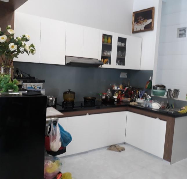 Bán nhà 7.6 tỷ, 5x20m 4 tấm mặt tiền đường số 53, Phường tân tạo