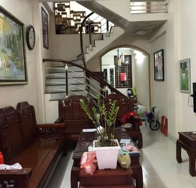 Bán gấp nhà Minh Khai, nhà mới, ngõ thông 45m 4T 4 tỷ.