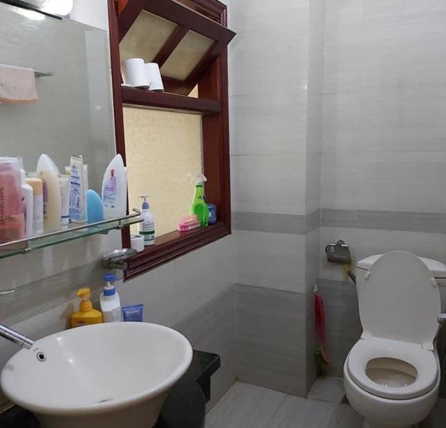 Bán gấp nhà Minh Khai, nhà mới, ngõ thông 45m 4T 4 tỷ.