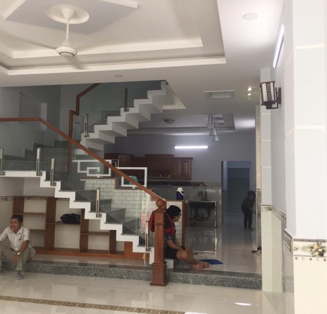 Bán nhà 8.7 tỷ 5x24m 4 tấm hẻm 6m đường gò dầu, phường tân quý