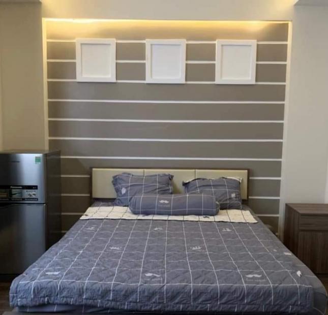 Nhà mới 5 Tầng cư xá đô thành 30m2 Q.3 giá 4.3 tỷ LH 0938 928 893