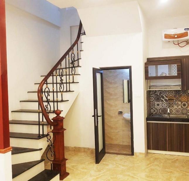 Bán nhà Đống Đa 50m2 5T ô tô ở ngay chỉ 4.1 tỷ 098.345.8219