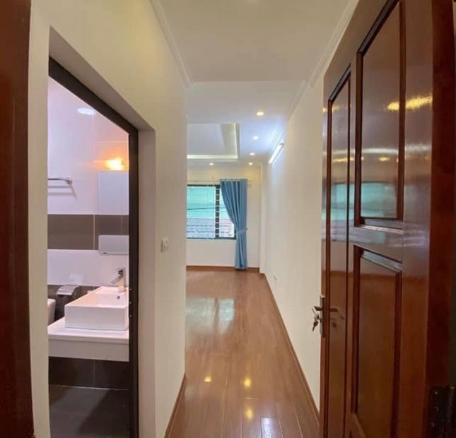 Nhà Siêu Đẹp Bùi Xương Trạch, Lô Góc, Gần Phố. Diện tích 35mx5T 3.3 tỷ
