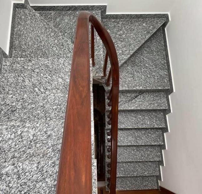Nhà Siêu Đẹp Bùi Xương Trạch, Lô Góc, Gần Phố. Diện tích 35mx5T 3.3 tỷ