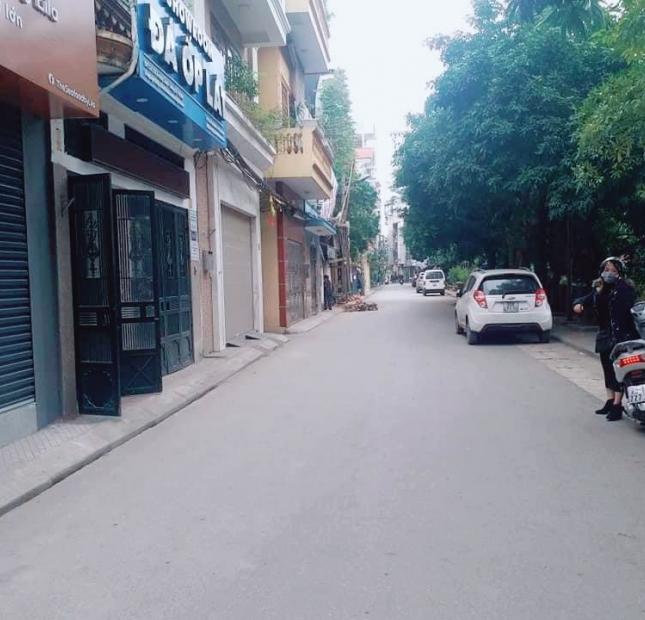 Nhà phân lô quân đội Trường Chinh, mới đẹp 6T thang máy, ngõ rộng. 45m 5.5 tỷ