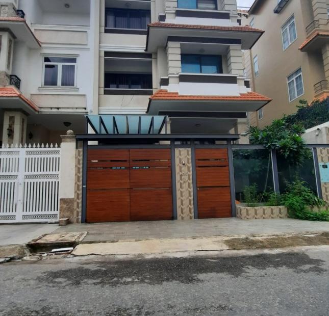 Cho thuê biệt thự Him Lam Q7, 10x20m, nhà đầy đủ nội thất, có hình thực, giá 70TR/TH LH : 0918889565