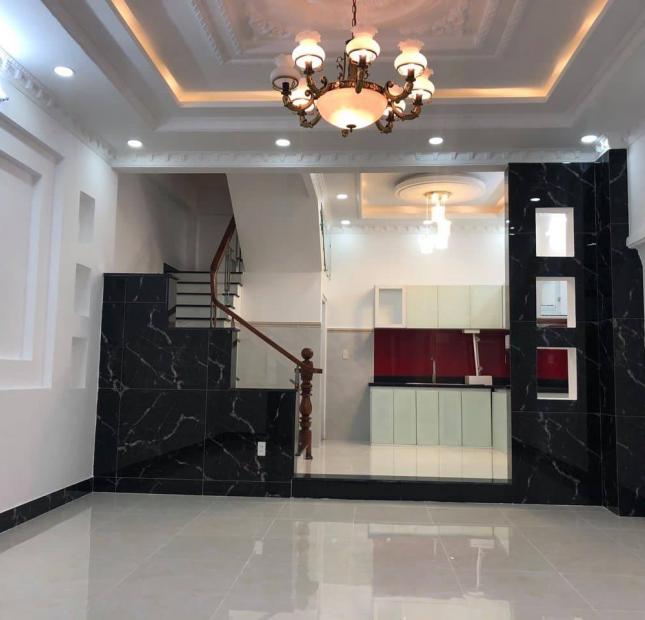 Nhà đẹp , 3 tầng Đường Phan Đình Phùng Phú Nhuận , DTSD 80 M2 ,giá chỉ 7.5 tỷ 