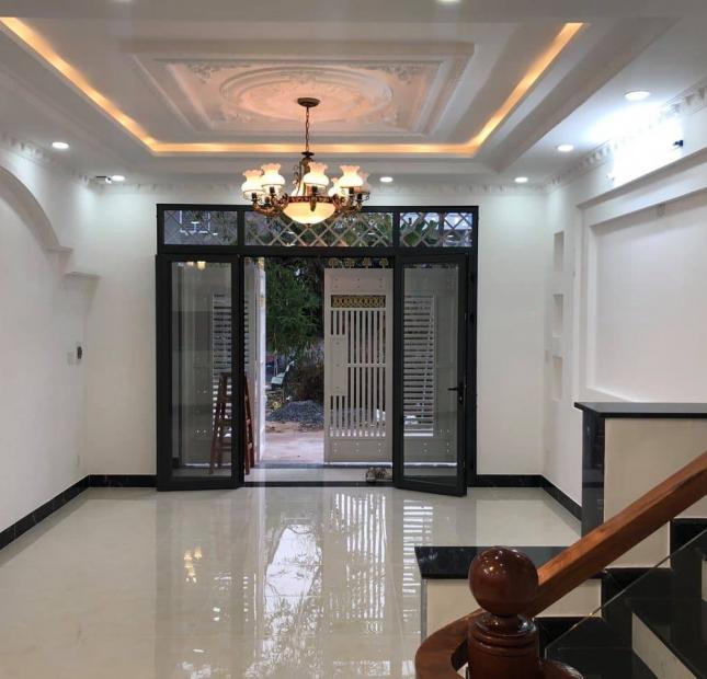 Nhà đẹp , 3 tầng Đường Phan Đình Phùng Phú Nhuận , DTSD 80 M2 ,giá chỉ 7.5 tỷ 